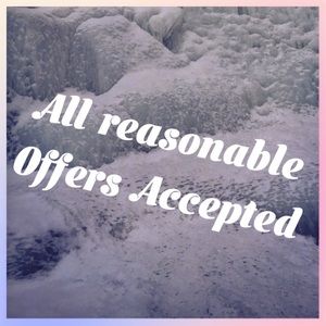 I’m moving soon so Everything needs to go!!! 🛫